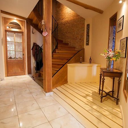 Au Coeur De Montastruc-La-Conseillere - Chambres D'Hotes Екстериор снимка